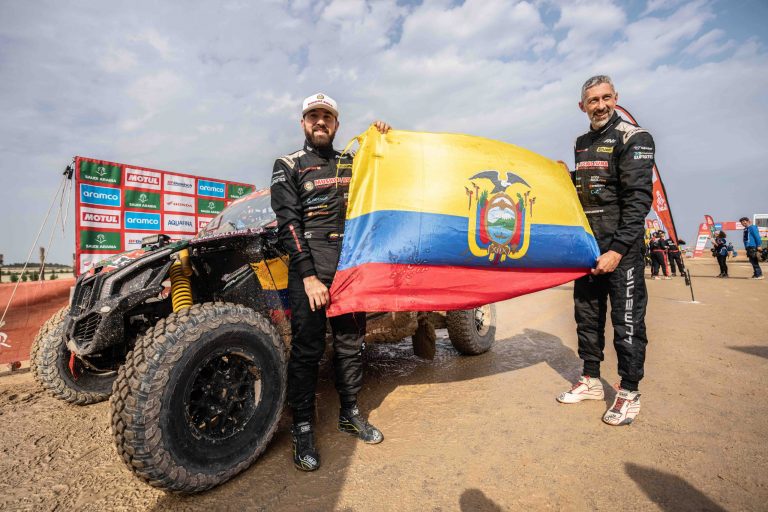 foto-4-brad-salazar-scaled.jpg